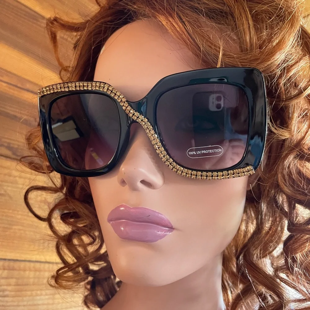 Fabulous New Gold RHINESTONE Embellished Oversized Square SUNGLASSES